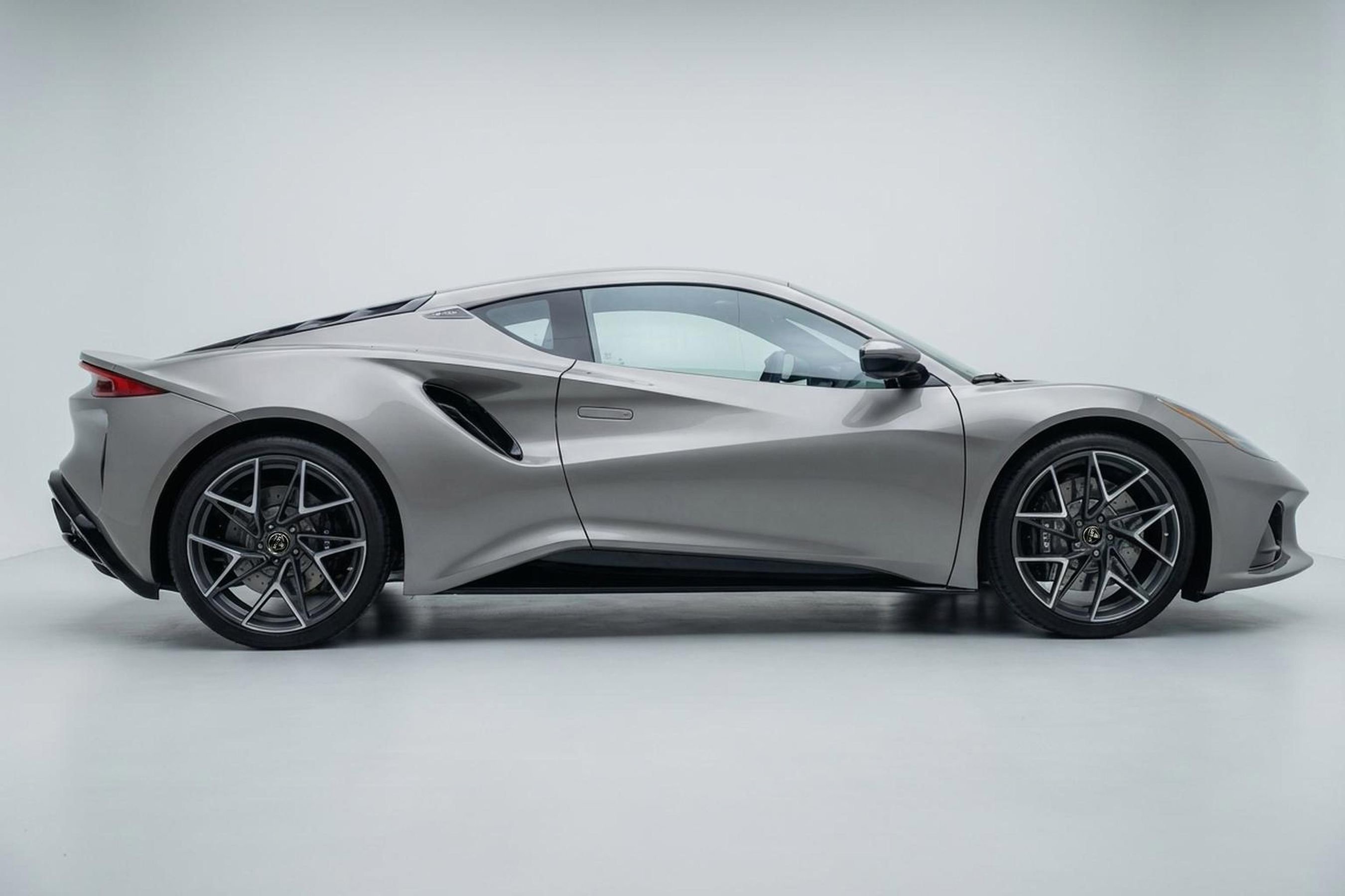 New 2026 Lotus Emira image 5