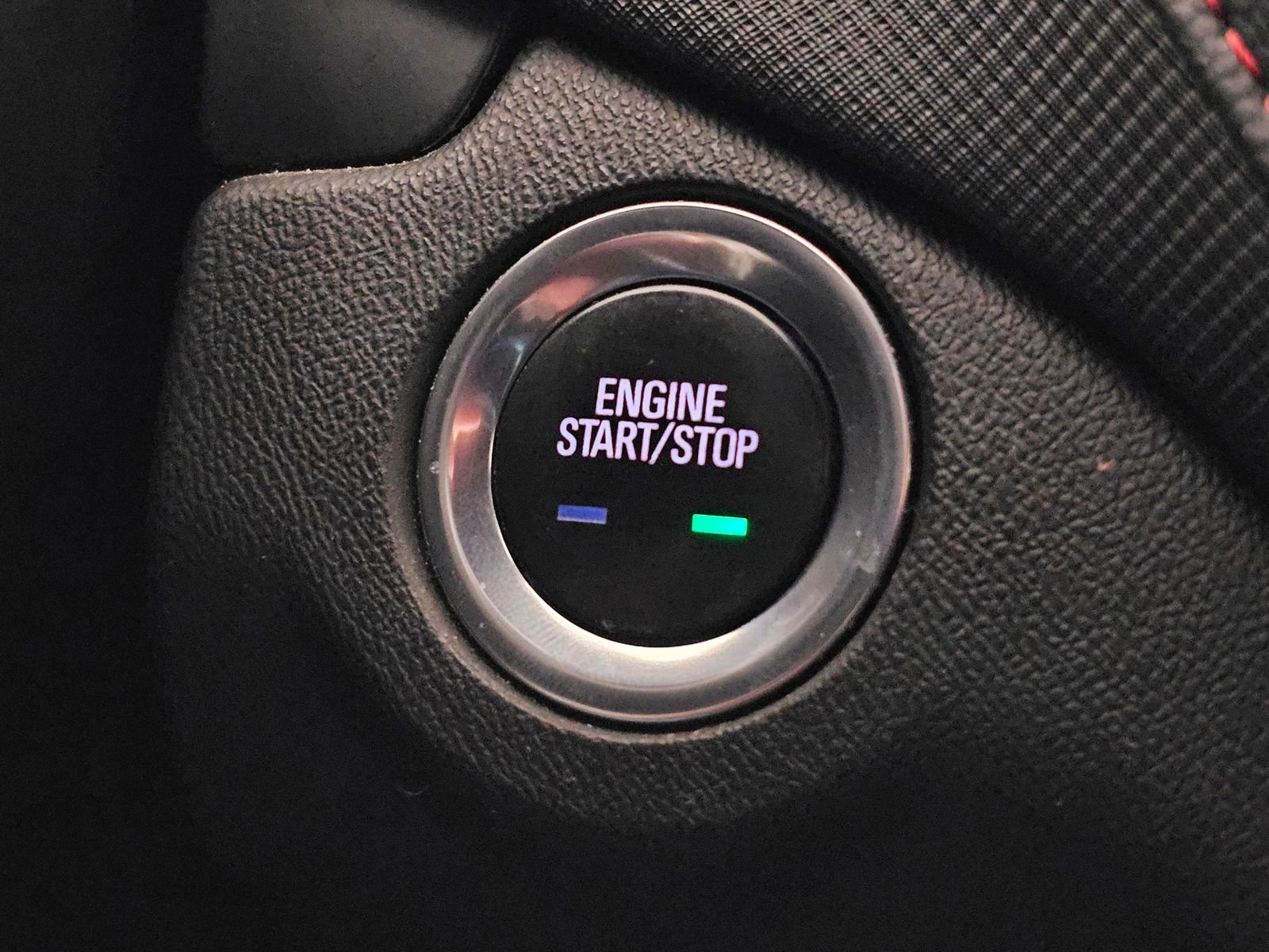 Used 2022 Chevrolet Equinox RS w/ Infotainment Package image 28