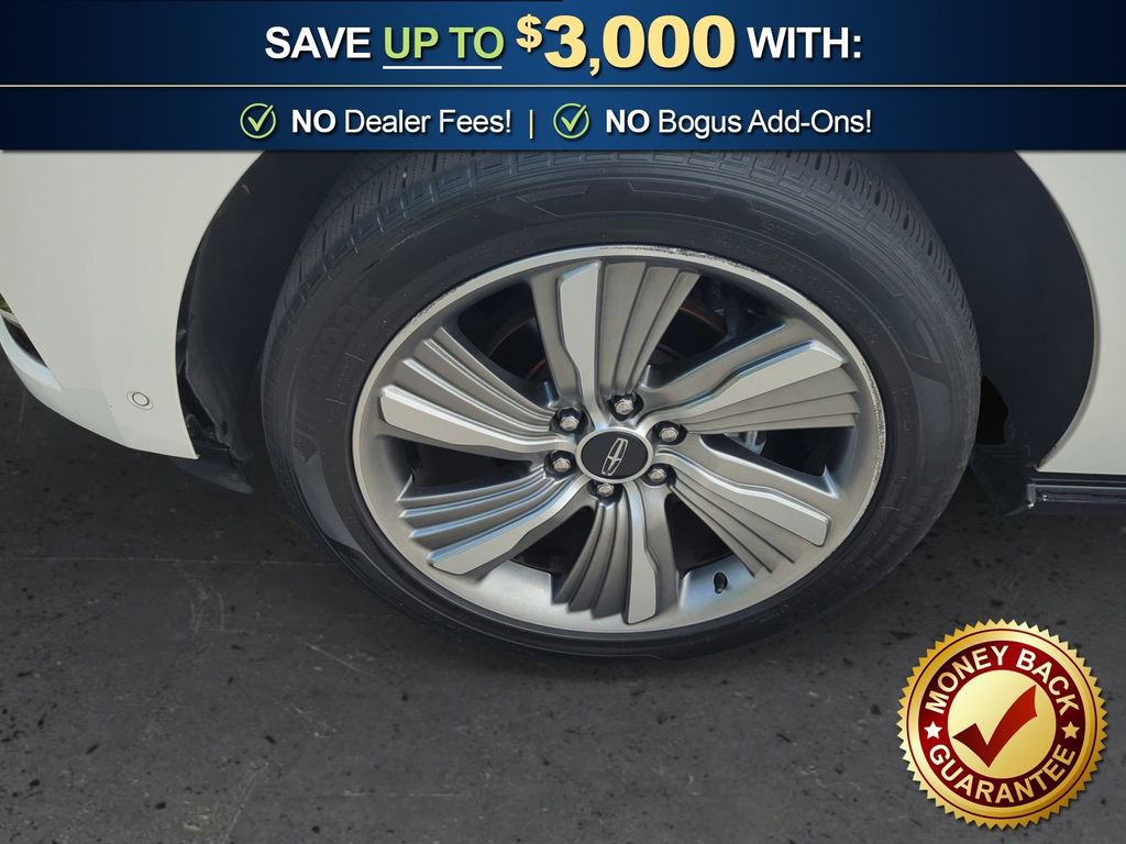 Used 2018 Lincoln Navigator Select w/ Technology Package RWD image 13