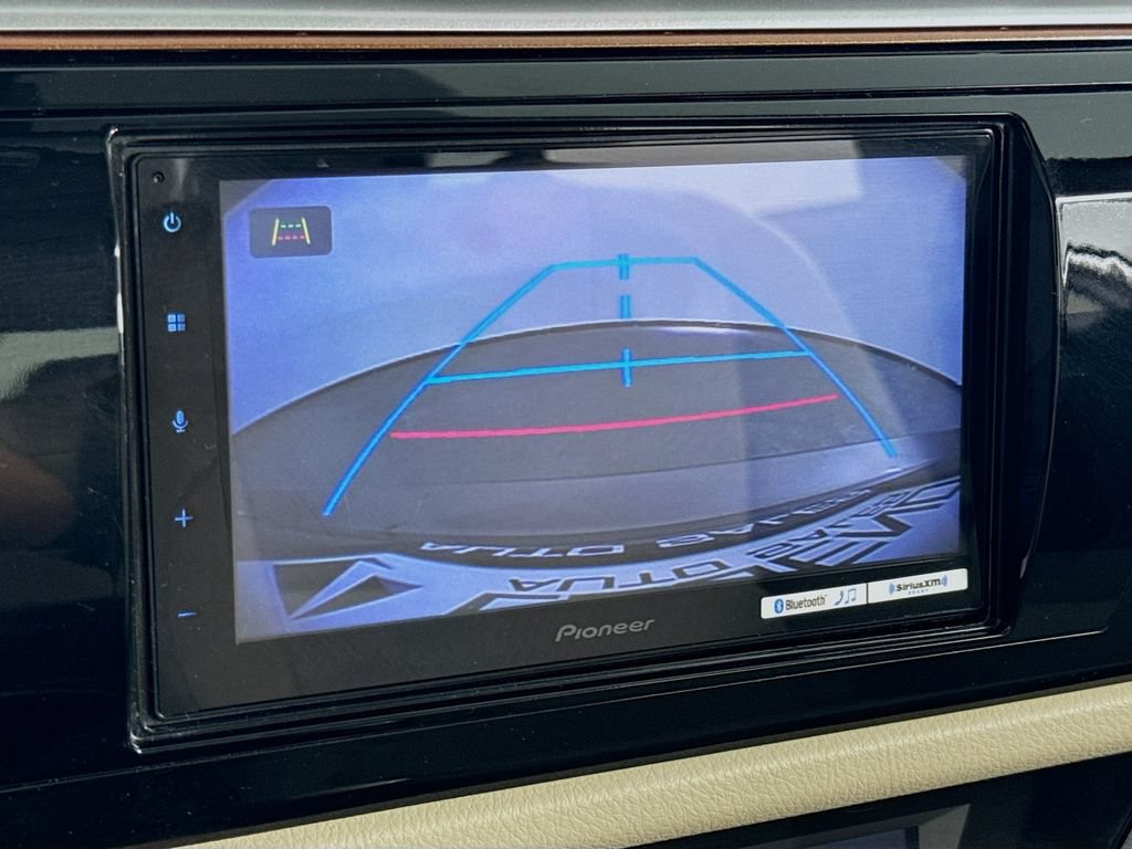 Used 2016 Toyota Corolla LE FWD image 23
