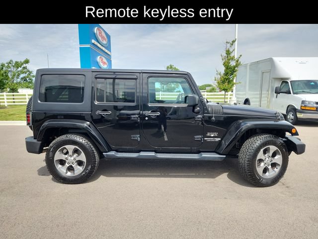 Used 2018 Jeep Wrangler Unlimited Sahara AWD/4WD image 10