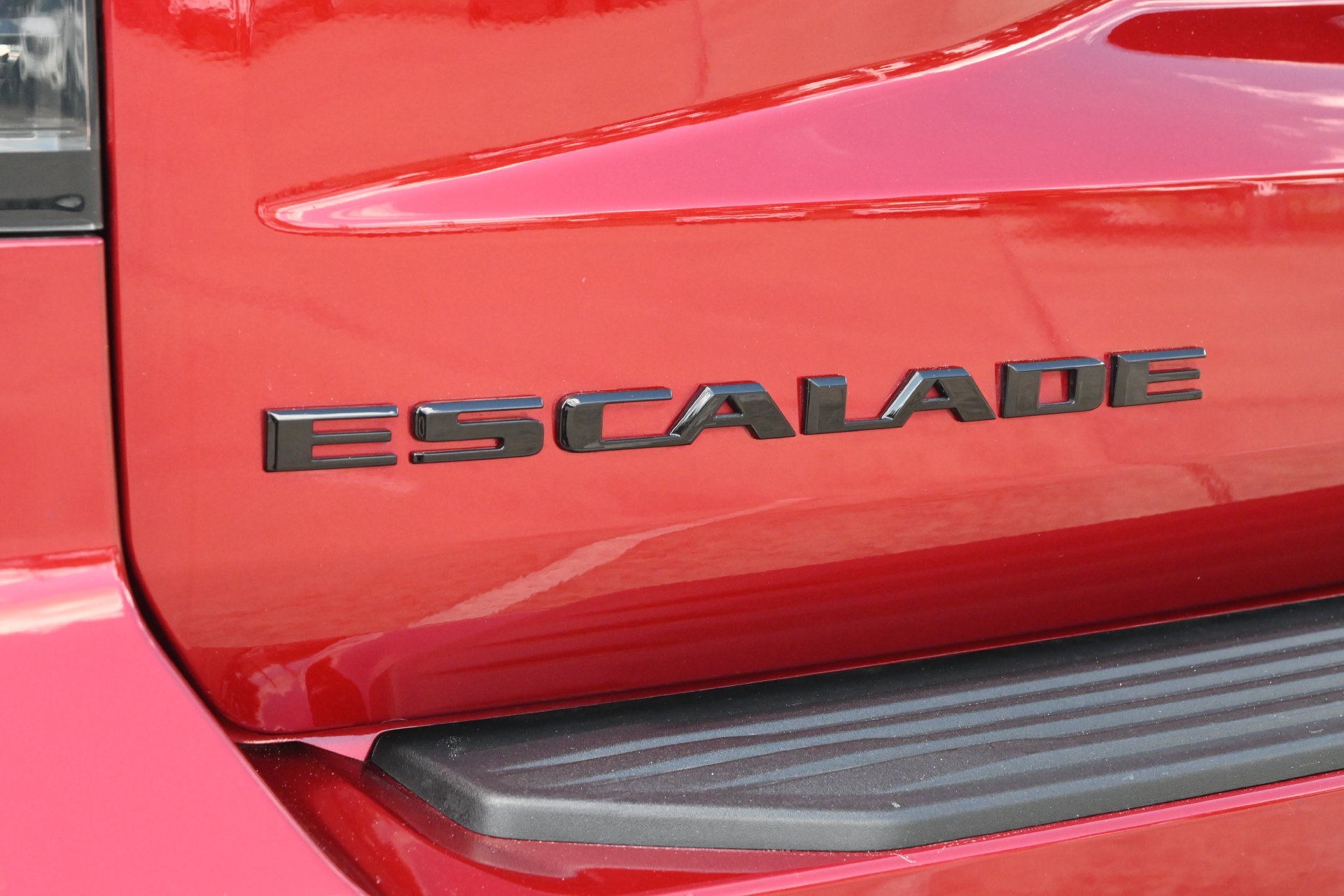 Certified 2024 Cadillac Escalade Sport Platinum w/ LPO, ONYX Package AWD/4WD image 20