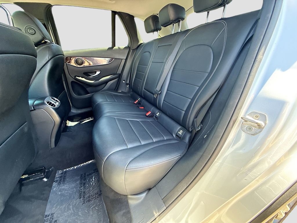 Used 2017 Mercedes-Benz GLC 300 image 19