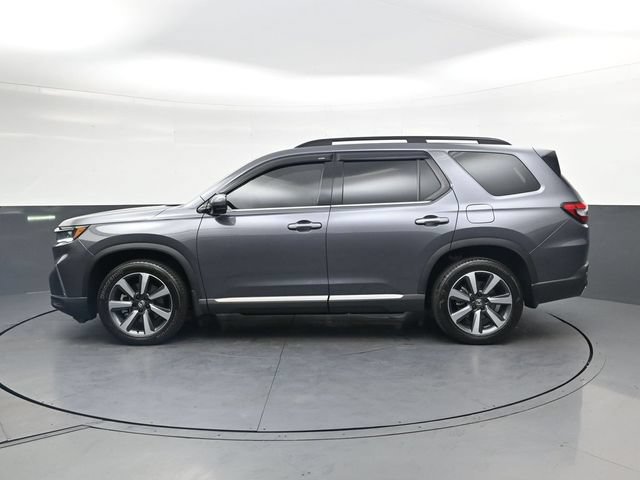 Used 2025 Honda Pilot Touring image 8