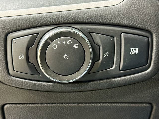 Used 2021 Ford Edge SE AWD/4WD image 12