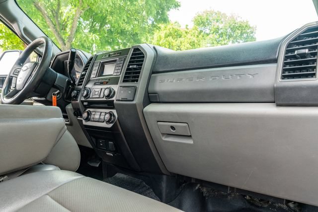 Used 2018 Ford F250 XL w/ Power Equipment Group AWD/4WD image 43