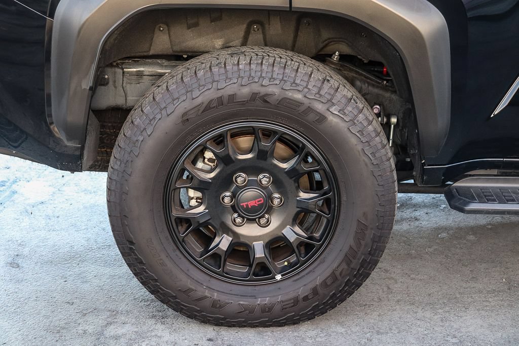 Used 2025 Toyota 4Runner TRD Off-Road Premium w/ Tow Technology Package AWD/4WD image 12