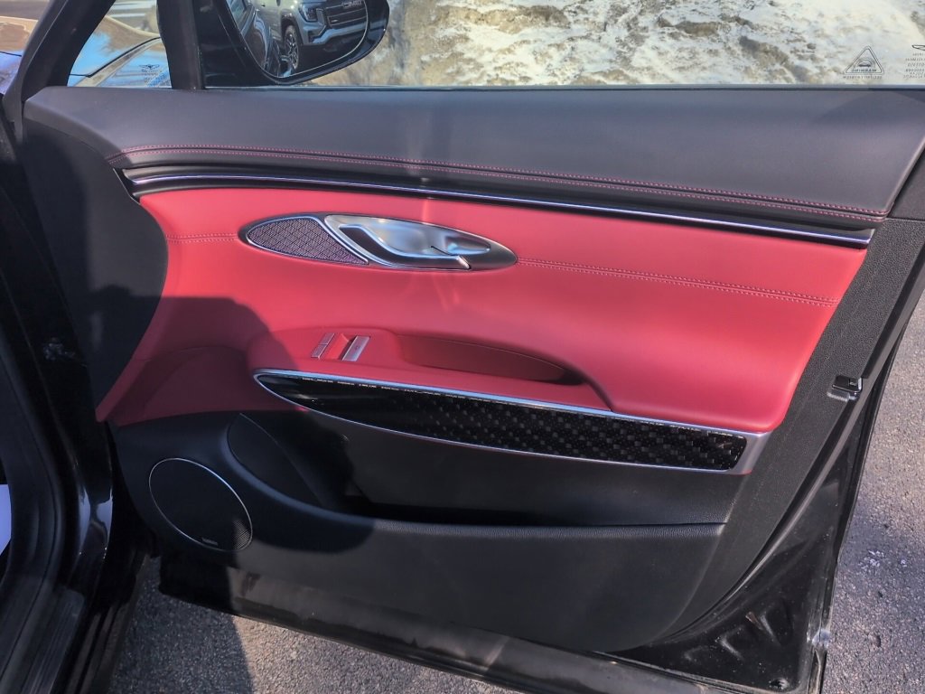 Used 2023 Genesis GV70 3.5T Sport w/ Sport Prestige Package image 21