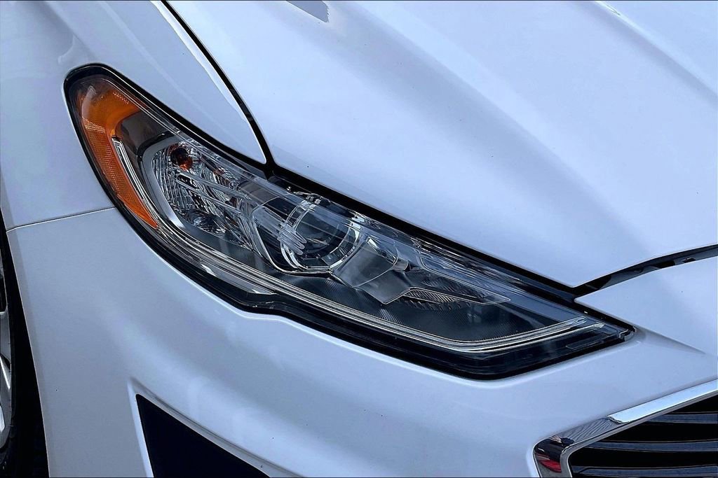 Used 2020 Ford Fusion S image 27