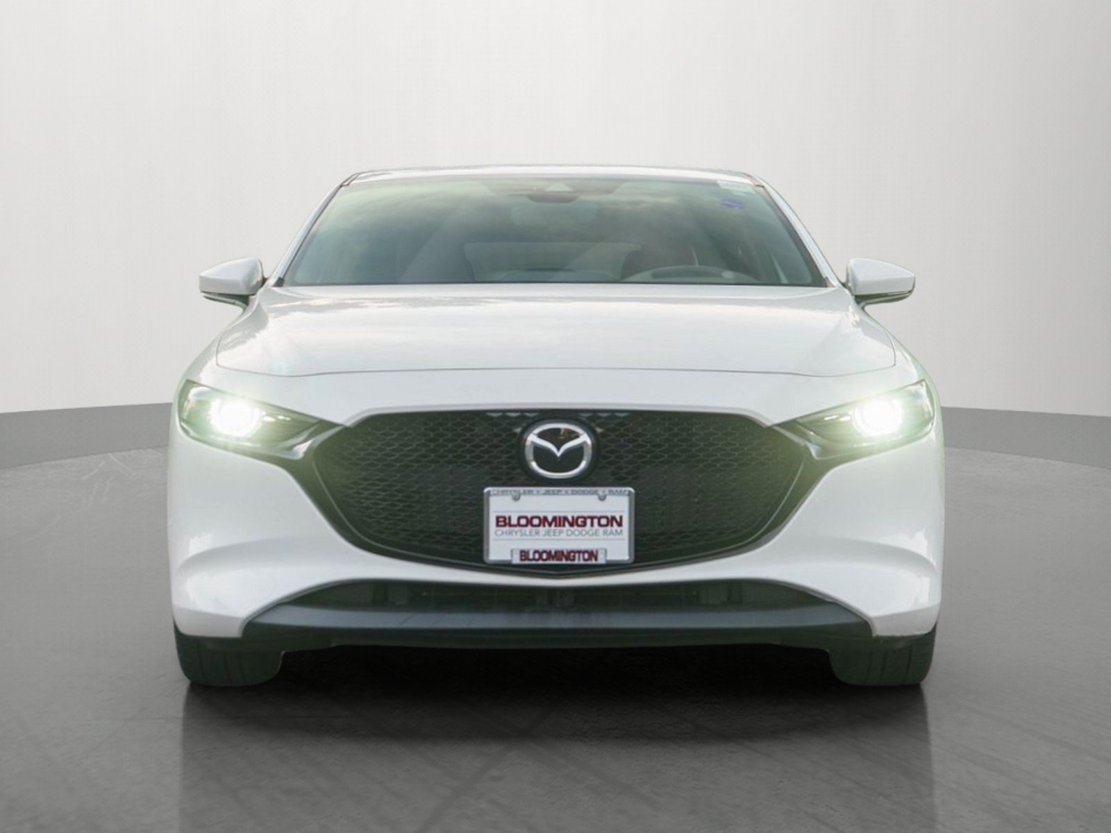 Used 2020 MAZDA MAZDA3 AWD Hatchback w/ Premium Pkg image 2