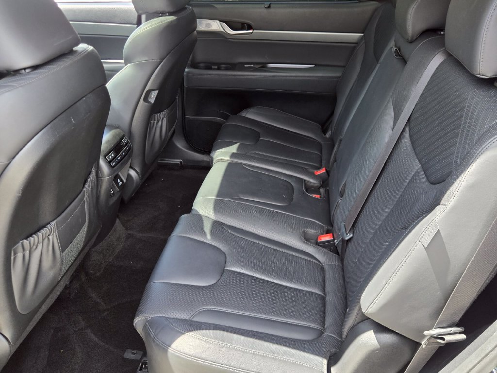 Used 2023 Hyundai Palisade SEL AWD/4WD image 12