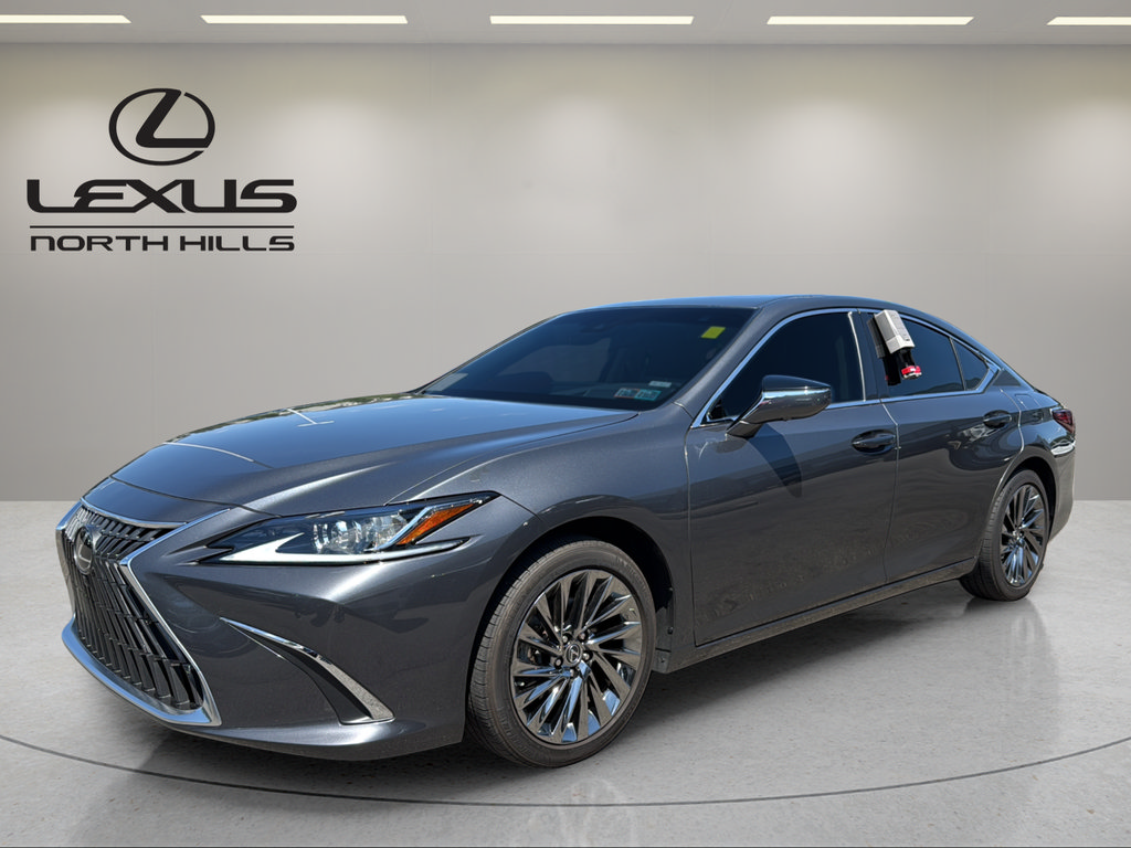 Used 2024 Lexus ES 300h w/ Technology Package