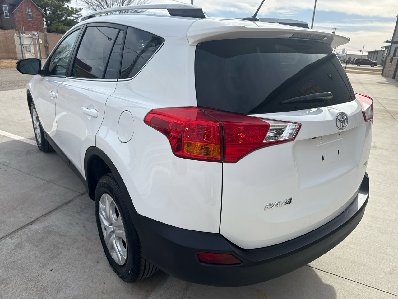 Used 2014 Toyota RAV4 LE image 12