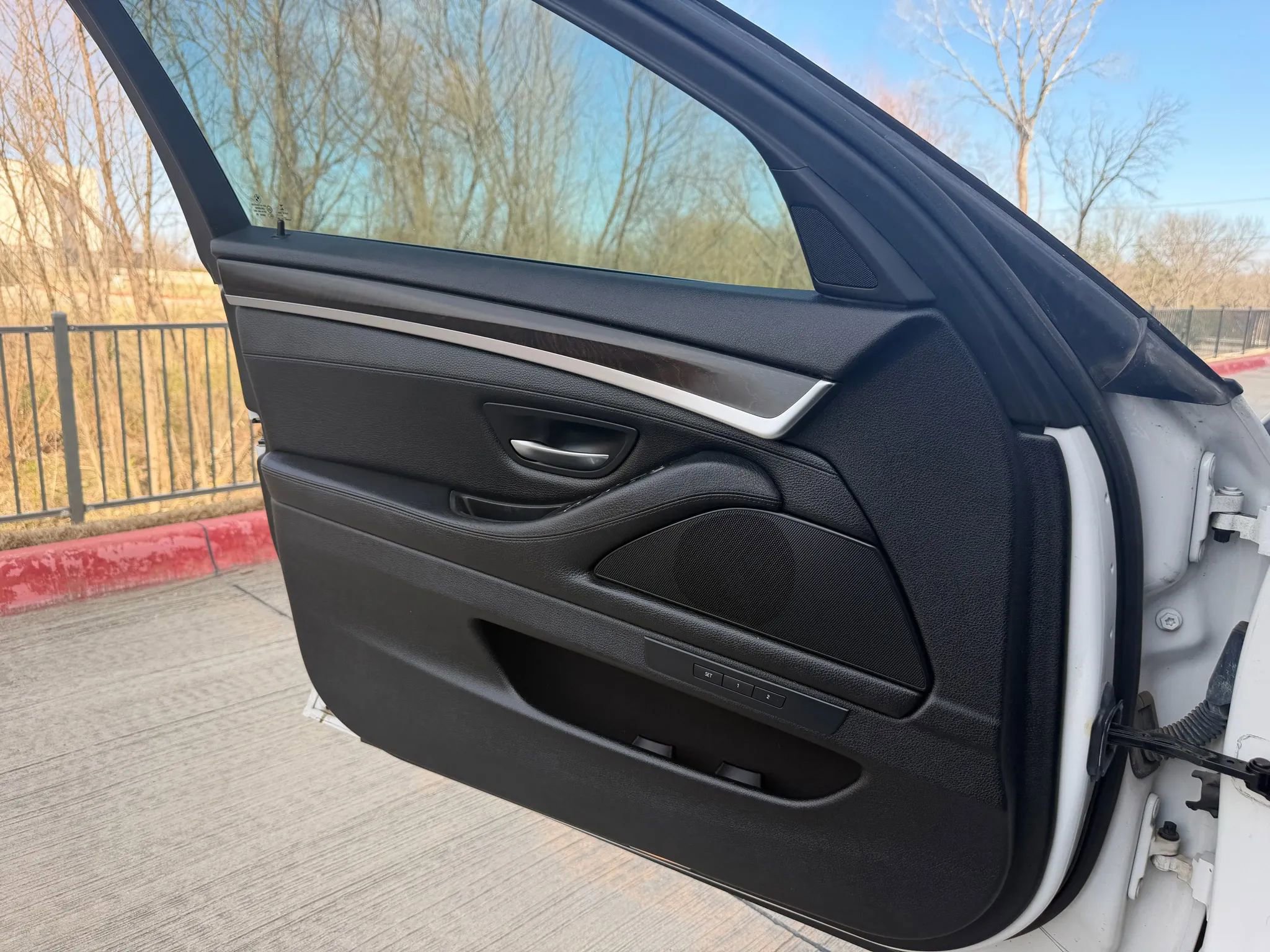 Used 2016 BMW 528i Sedan image 23