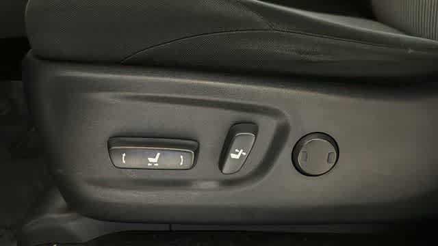 Used 2018 Toyota 4Runner SR5 RWD image 13