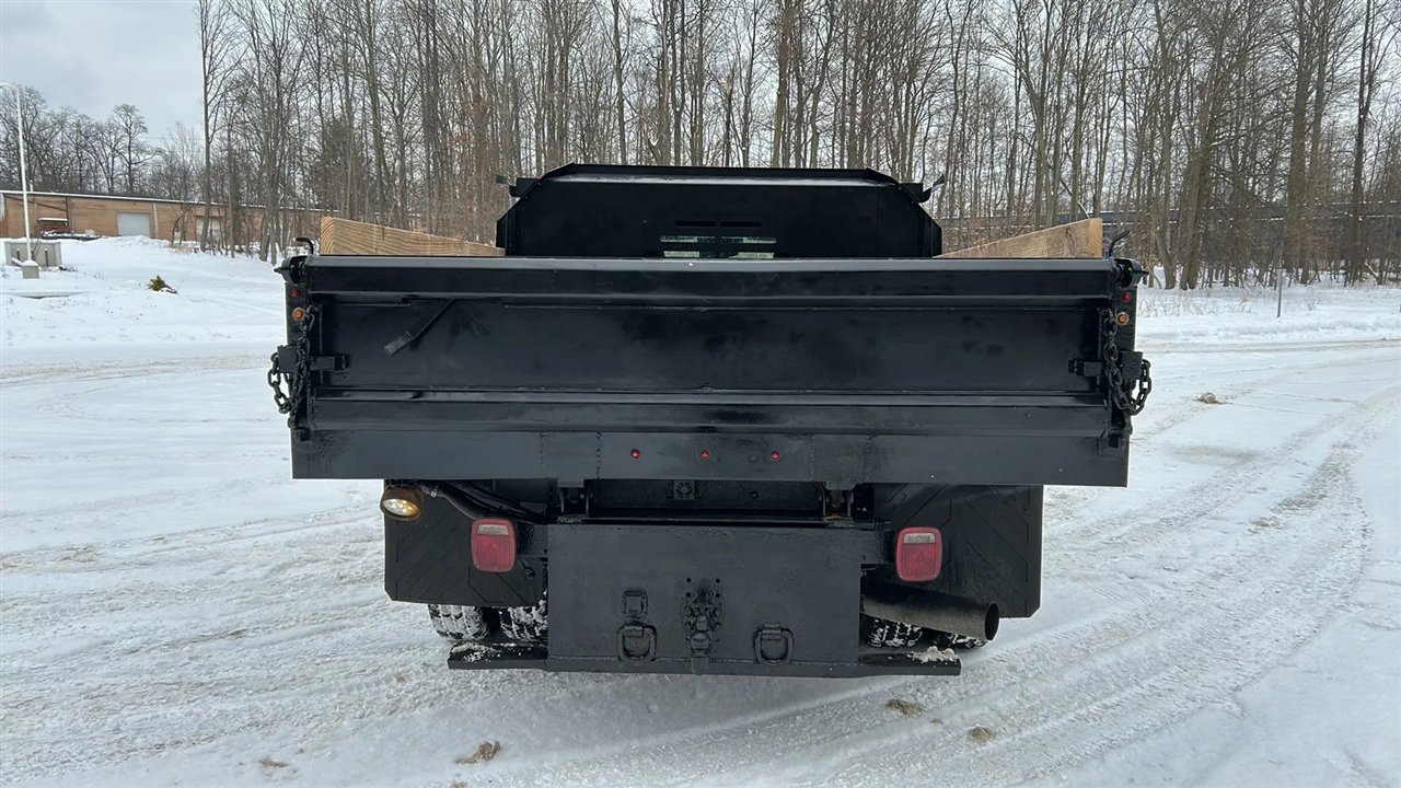 Used 2015 GMC Sierra 3500 4x4 Regular Cab w/ Sierra Convenience Package image 13