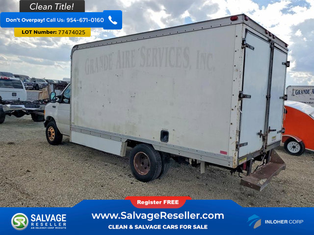 Used 2005 Ford E-350 and Econoline 350 Super Duty image 3