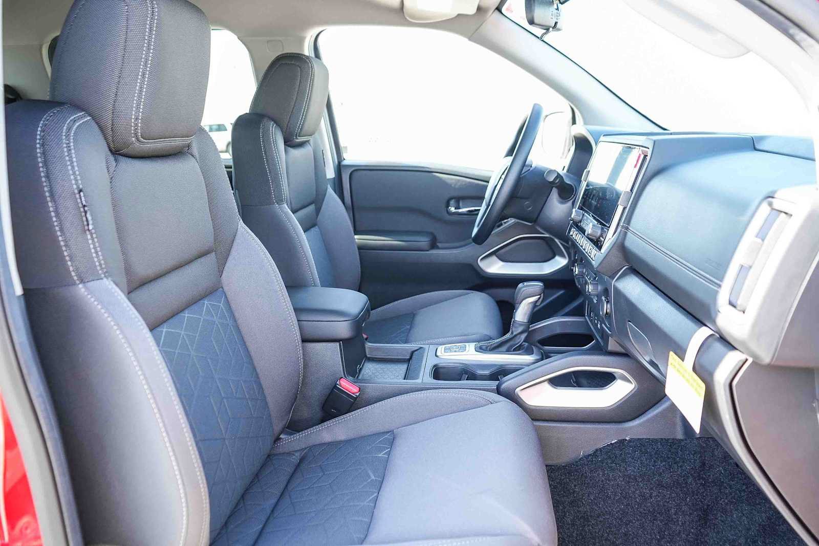 New 2026 Nissan Armada SL w/ Captain's Chari Seat Package RWD image 31