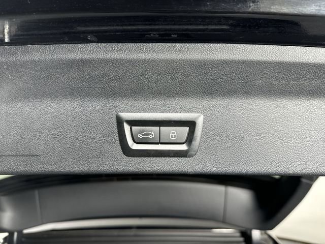 Used 2023 BMW X3 xDrive30i image 35