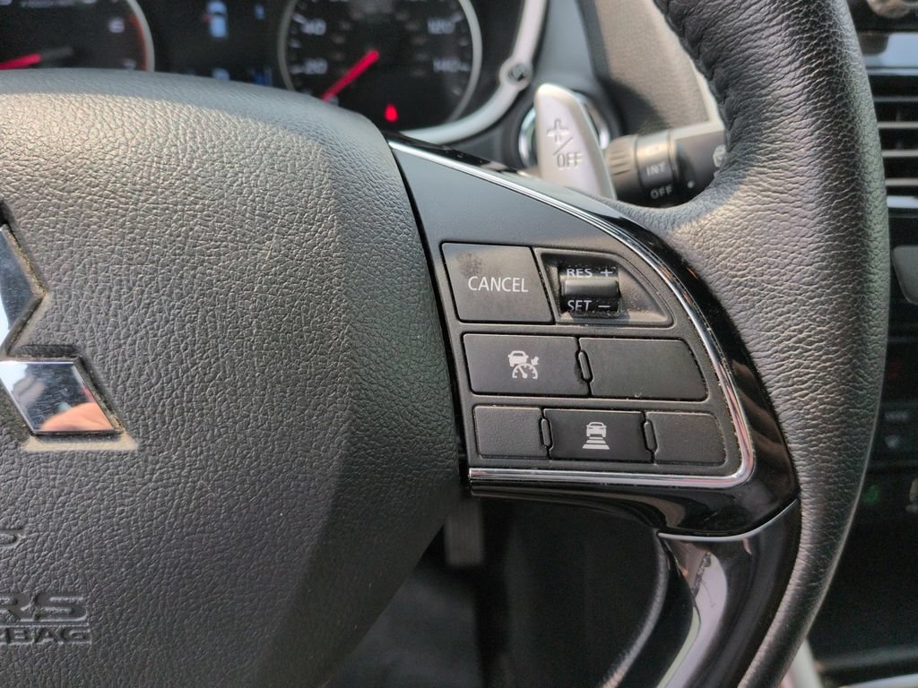 Used 2024 Mitsubishi Eclipse Cross SEL AWD/4WD image 13
