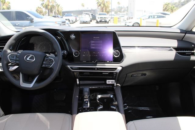 Certified 2024 Lexus RX 350 FWD w/ Technology Package image 10