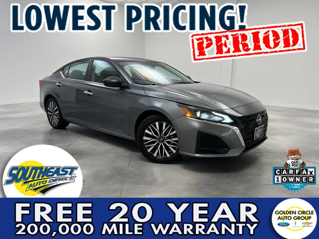 Used 2025 Nissan Altima 2.5 SV FWD image 1
