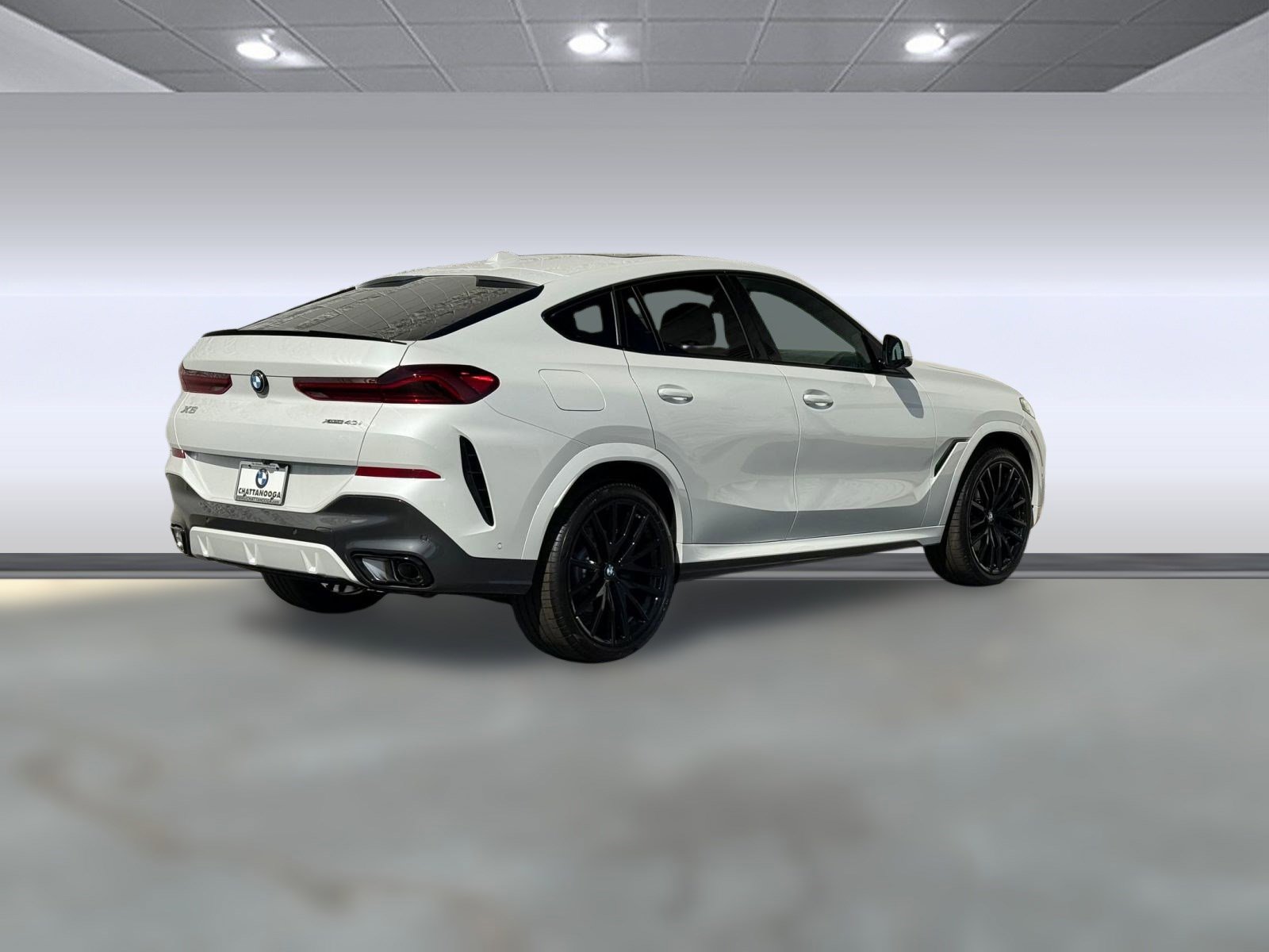 New 2026 BMW X6 xDrive40i w/ Climate Comfort Package image 8