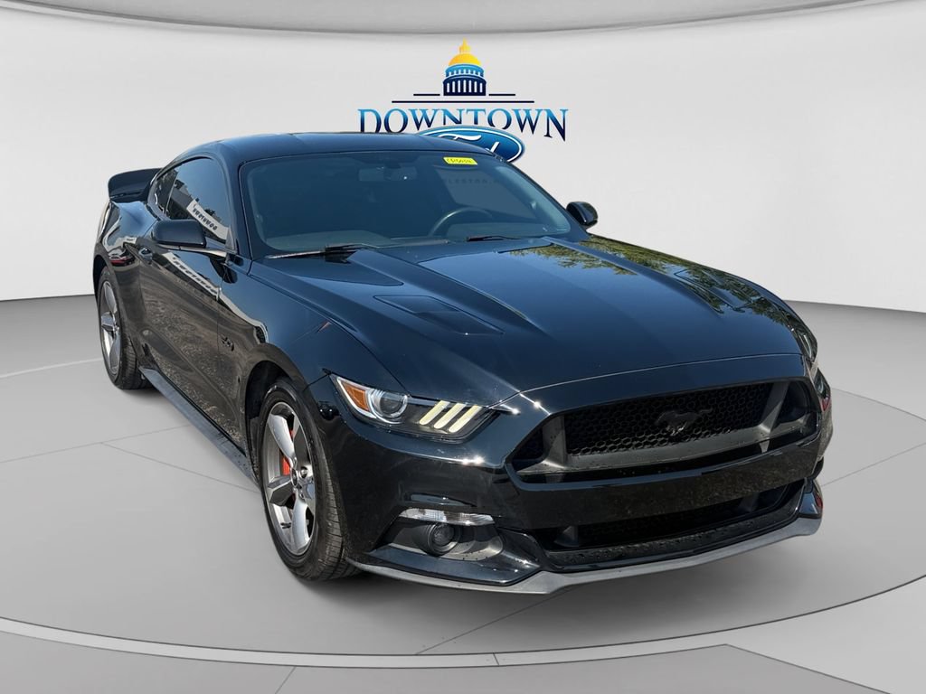 Used 2017 Ford Mustang GT RWD image 1