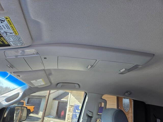 Used 2010 Toyota Tundra 2WD Double Cab image 38