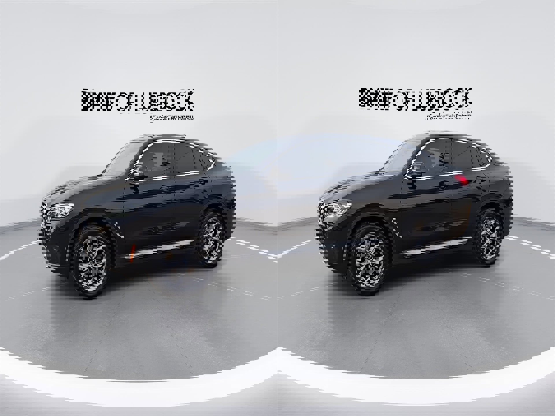 Certified 2025 BMW X4 xDrive30i image 5