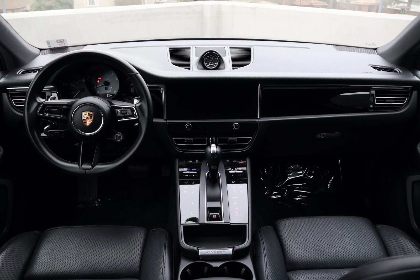 Certified 2022 Porsche Macan S image 22