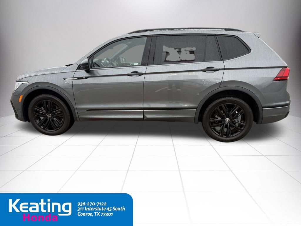 Used 2022 Volkswagen Tiguan SE R-Line image 10