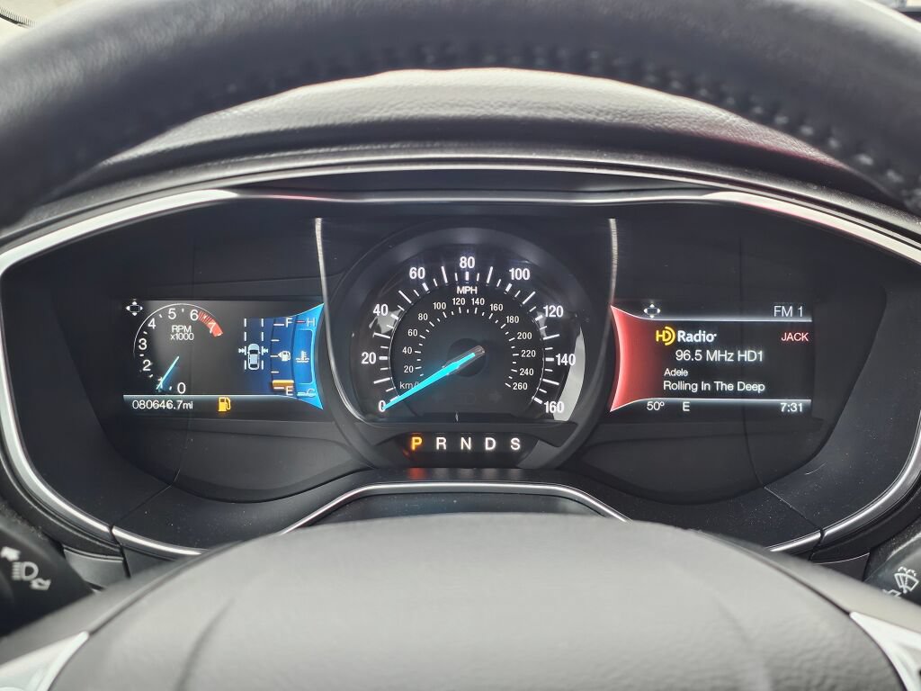 Used 2017 Ford Fusion Titanium AWD/4WD image 23