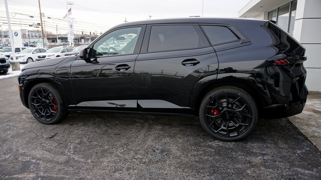 New 2026 BMW XM Label Red image 9