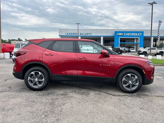 New 2026 Chevrolet Blazer LT FWD image 2