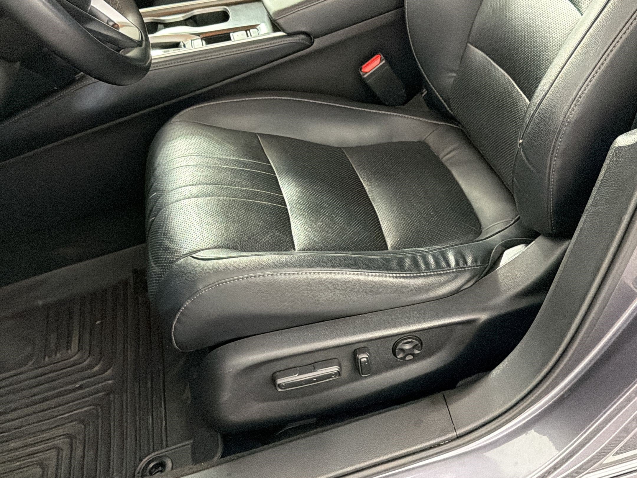 Used 2018 Honda Accord EX-L image 14