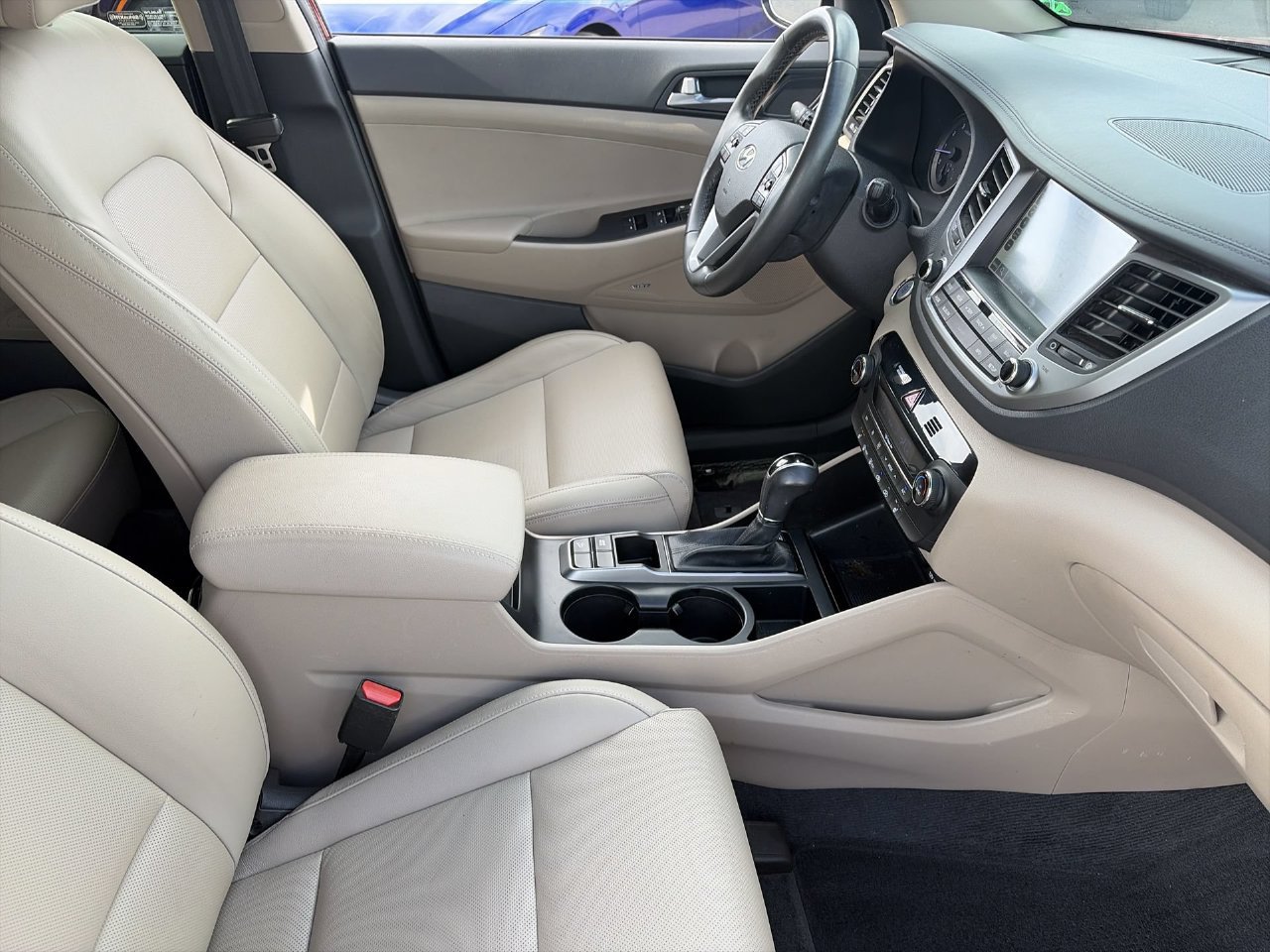 Used 2017 Hyundai Tucson Limited FWD image 11