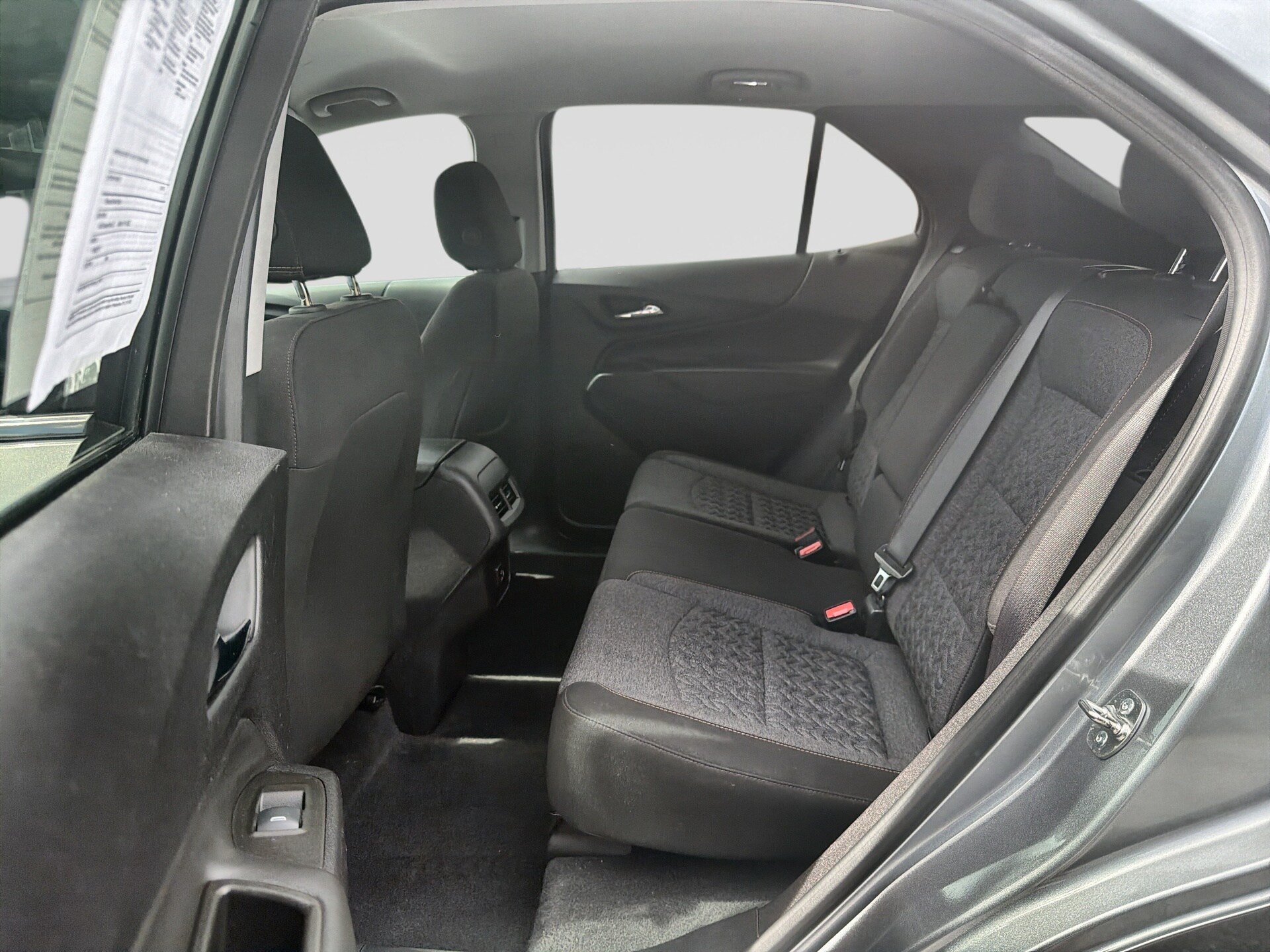 Used 2024 Chevrolet Equinox LT AWD/4WD image 30