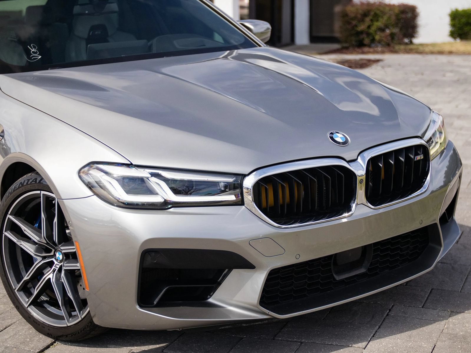 Used 2021 BMW M5 w/ Executive Package AWD/4WD image 2