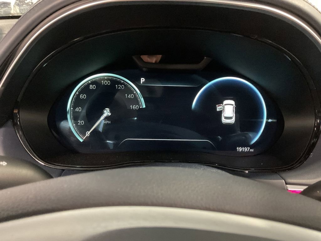 Used 2023 Genesis GV70 2.5T w/ Sport Prestige Package image 13