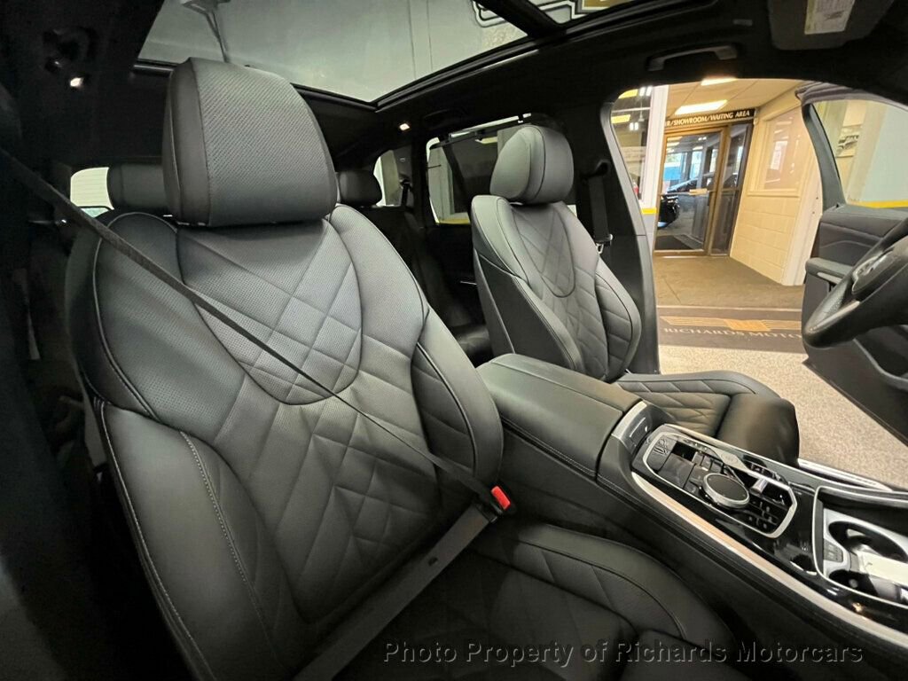 Used 2025 BMW X5 xDrive40i image 19