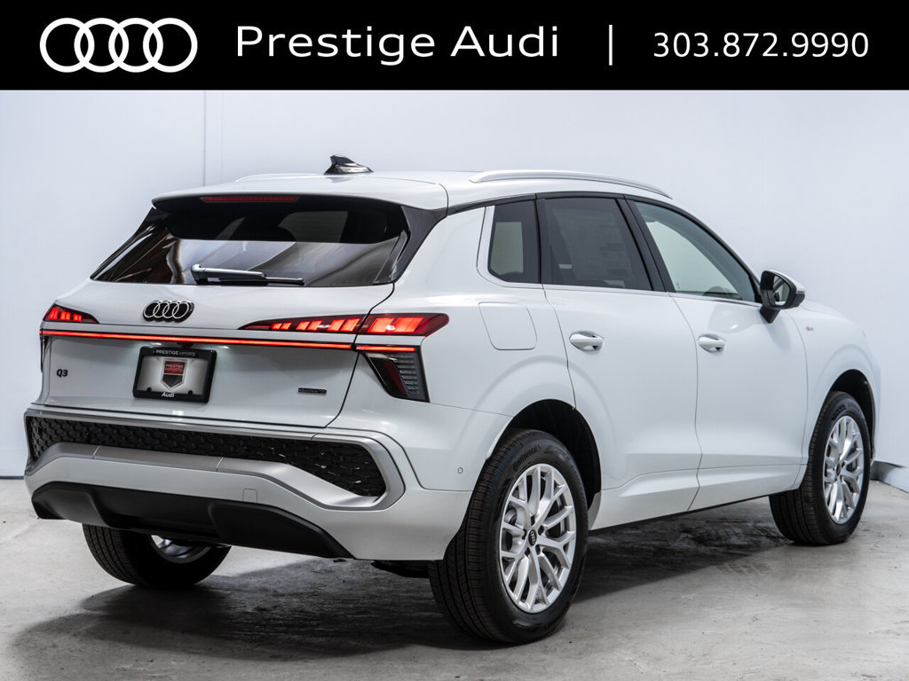 Used 2026 Audi Q3 quattro 2.0T w/ Driver Assistance Package AWD/4WD image 8
