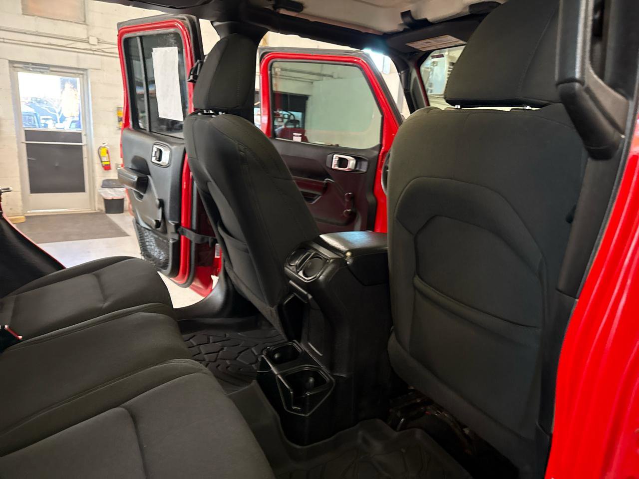 Used 2021 Jeep Wrangler Unlimited Sport image 47