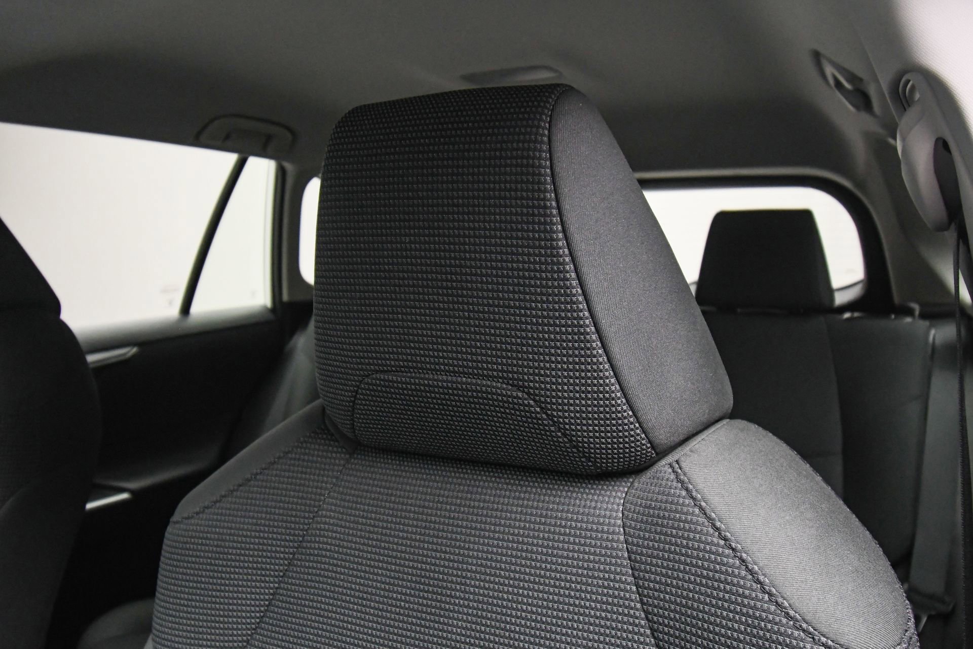 Used 2023 Toyota RAV4 LE AWD/4WD image 48