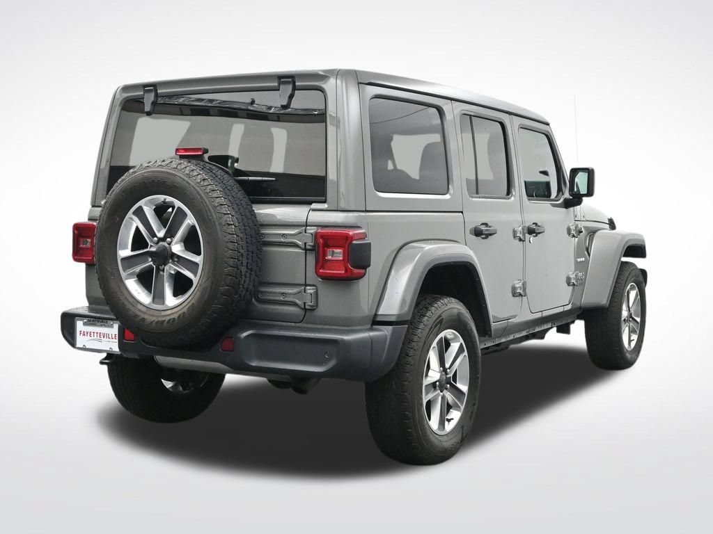 Used 2022 Jeep Wrangler Unlimited Sahara w/ LED Lighting Group AWD/4WD image 5