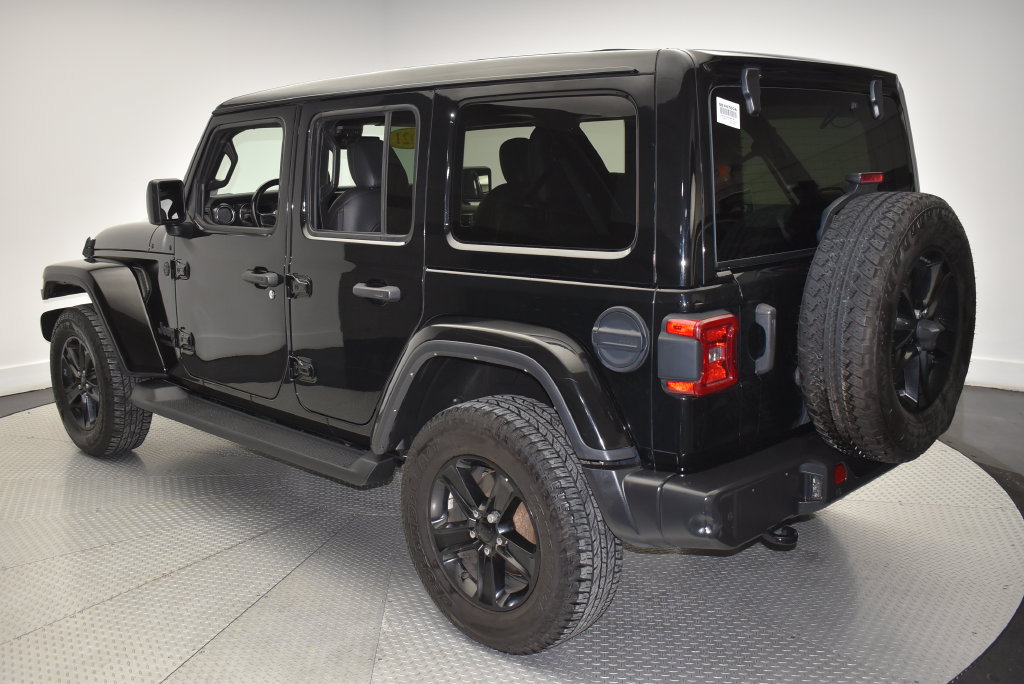 Used 2021 Jeep Wrangler Unlimited Sahara AWD/4WD image 7
