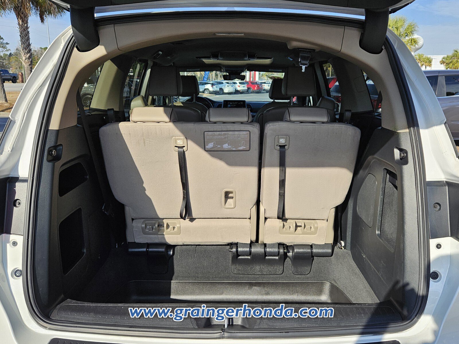 Certified 2024 Honda Odyssey Elite image 13