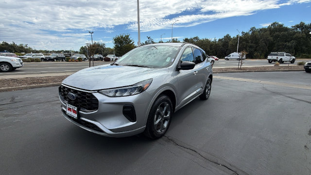 Used 2024 Ford Escape ST-Line