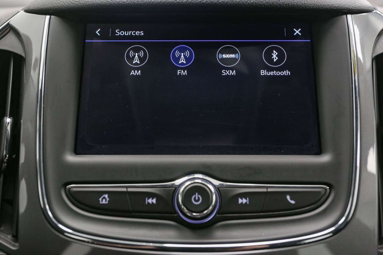 Used 2019 Chevrolet Cruze LT FWD image 23