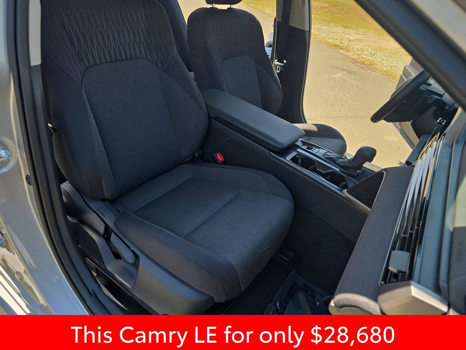 Used 2025 Toyota Camry LE w/ Convenience Package AWD/4WD image 16